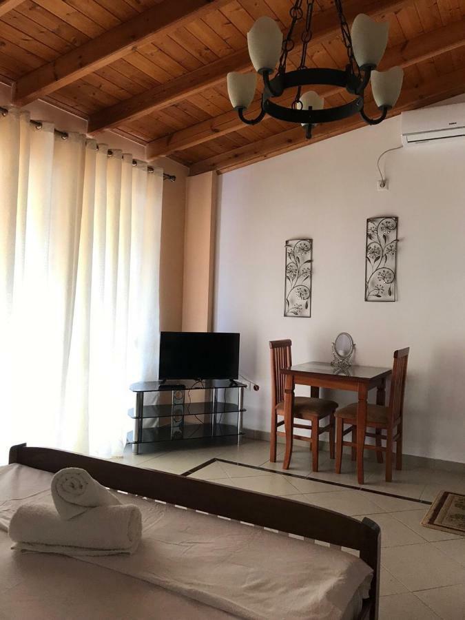 Biraci Residence Εξαμίλιο Εξωτερικό φωτογραφία